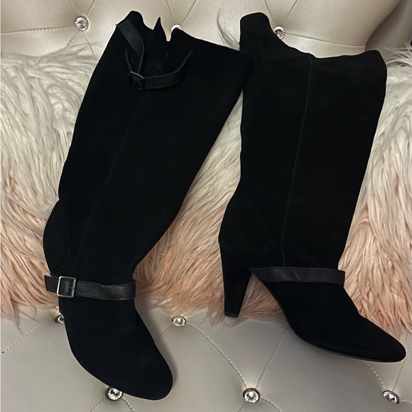 Colin Stuart Black Suede Buckle Cone Heel Boots Size 11B - Picture 14 of 16